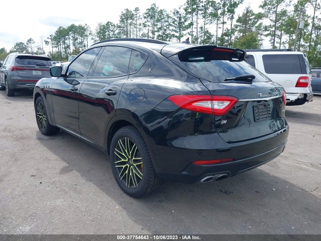 ZN661XUS3JX301221 Maserati Levante Gransport