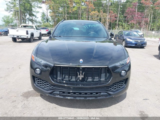 ZN661XUS3JX301221 Maserati Levante Gransport