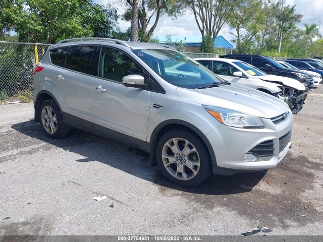 2015 FORD ESCAPE TITANIUM VIN: 1FMCU9JX3FUB53910