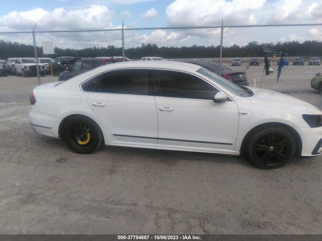 2017 VOLKSWAGEN PASSAT 1.8T R-LINE VIN: 1VWDT7A37HC033076