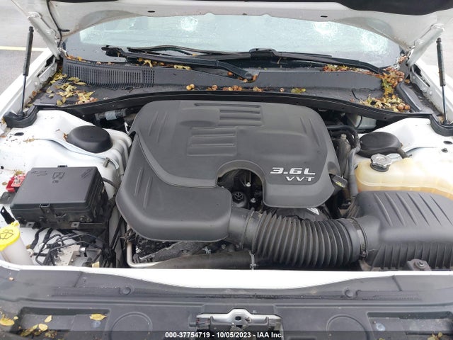 2C3CCAEG9HH564466 Chrysler 300