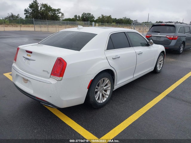 2C3CCAEG9HH564466 Chrysler 300