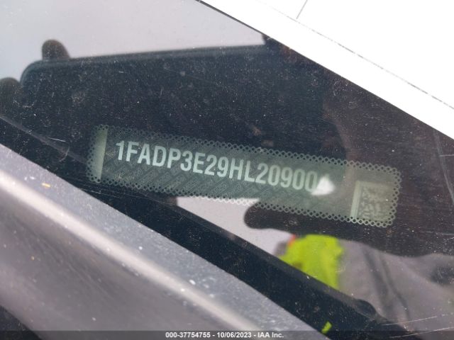 1FADP3E29HL209004 Ford FOCUS S