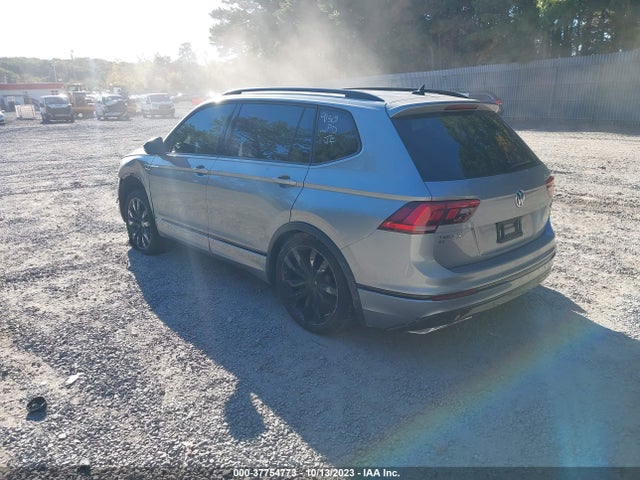3VV2B7AX6MM124981 Volkswagen Tiguan Se/se R-line Black/sel