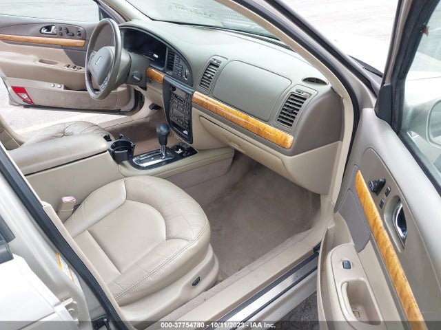 2000 LINCOLN CONTINENTAL VIN: 1LNHM97V3YY882108