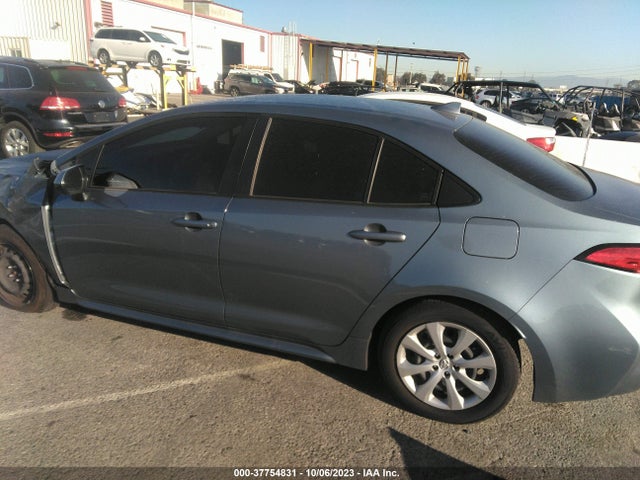 2022 TOYOTA COROLLA LE VIN: JTDEPMAE5N3008135