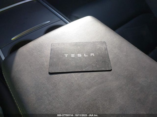 5YJ3E1EB2NF114685 Tesla Model 3 Long Range Dual Motor All-wheel Drive