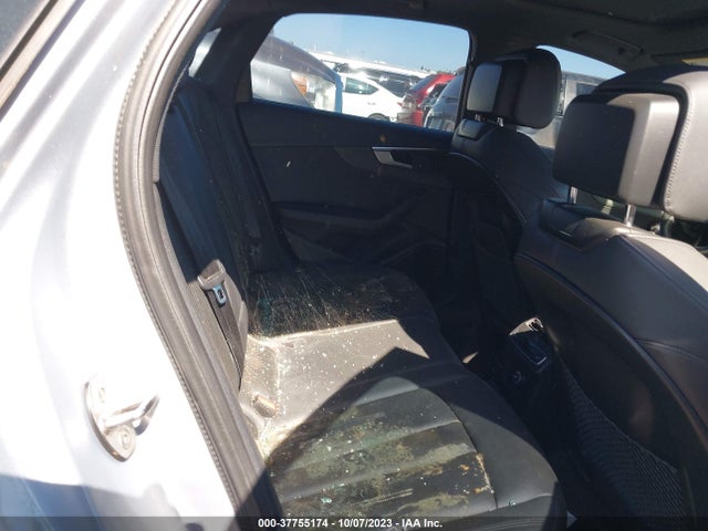 Audi A4 Premium Plus 2018 WAULMAF44JN019525 Image 8