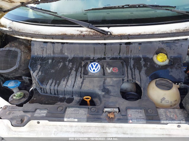 2001 VOLKSWAGEN EUROVAN GLS VIN: WV2KB47001H127626
