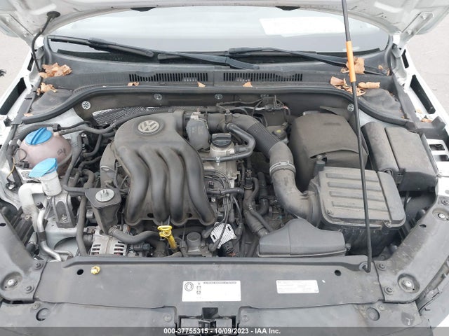 3VW2K7AJ3EM313130 Volkswagen Jetta Sedan S