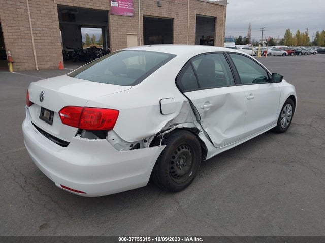 3VW2K7AJ3EM313130 Volkswagen Jetta Sedan S