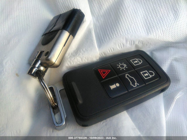 2012 VOLVO XC60 3.0L VIN: YV4902DZ5C2256099
