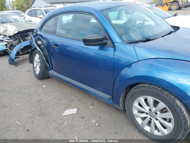 3VWF17AT5GM606083 Volkswagen Beetle Coupe 1.8t Fleet Edition