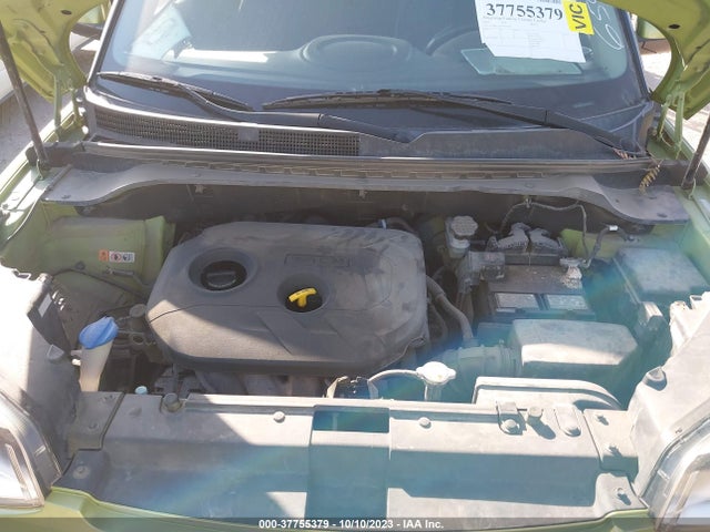 KIA SOUL + 2016 KNDJP3A58G7818699 Image 10