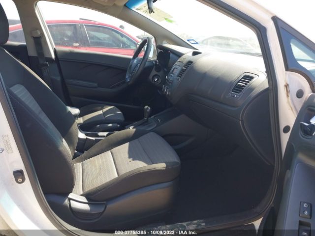 KNAFX4A83F5272195 KIA FORTE EX