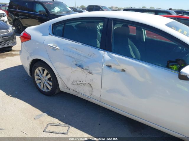 KNAFX4A83F5272195 KIA FORTE EX