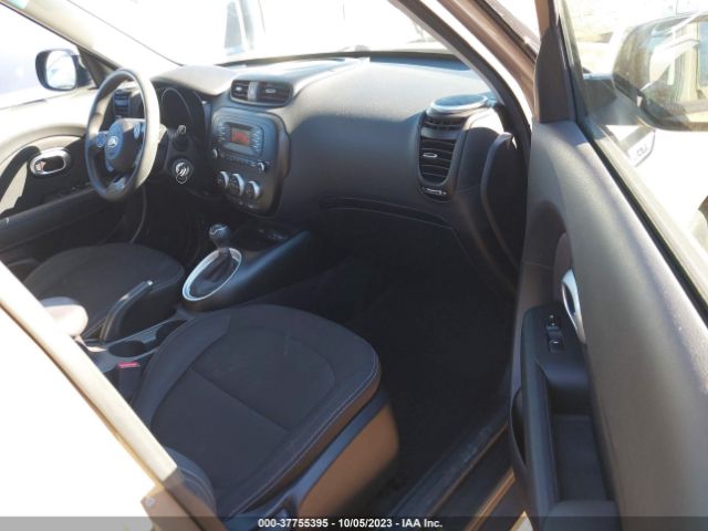 KNDJN2A24F7221926 KIA Soul Base