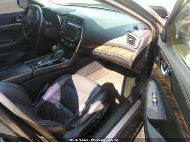 1N4AA6AP4HC375437 Nissan Maxima Platinum