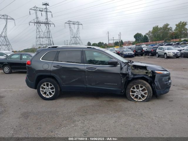 1C4PJLCB4GW363290 Jeep Cherokee Latitude