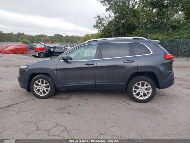 1C4PJLCB4GW363290 Jeep Cherokee Latitude