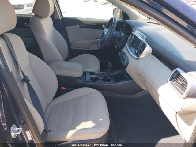 5XYPG4A52KG495567 KIA Sorento Lx V6