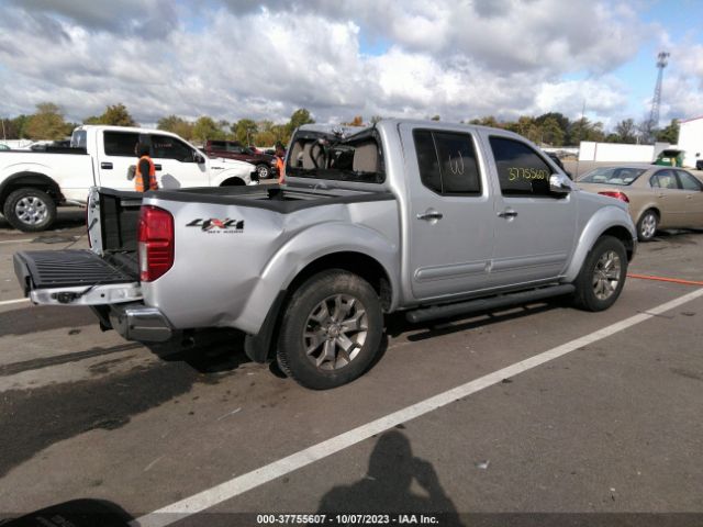 1N6AD0EVXKN758038 Nissan Frontier Sl