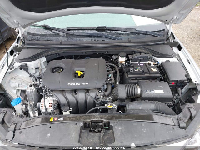 2018 HYUNDAI ELANTRA SEL VIN: 5NPD84LF0JH280914