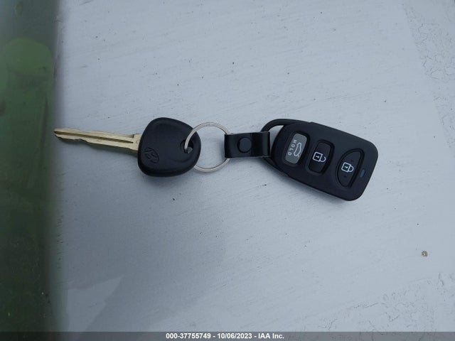 2018 HYUNDAI ELANTRA SEL VIN: 5NPD84LF0JH280914