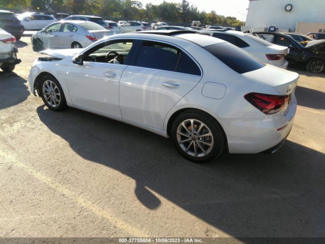 W1K3G4EB0LW044713 Mercedes-Benz A-class A 220