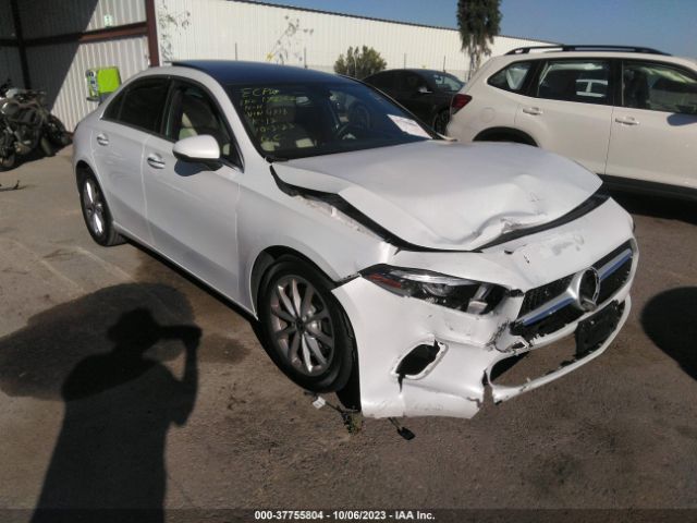 W1K3G4EB0LW044713 Mercedes-Benz A-class A 220