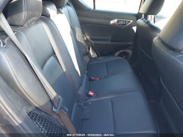 JTHKD5BH9F2210024 Lexus Ct 200h Hybrid