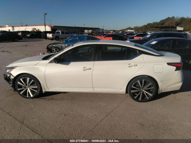 1N4AL4CV0MN396410 Nissan Altima 2.0 Sr