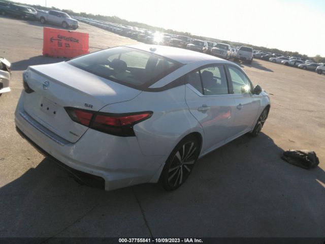 1N4AL4CV0MN396410 Nissan Altima 2.0 Sr