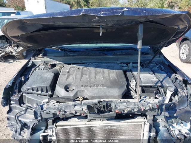 Chevrolet IMPALA LT 2018 2G1105S3XJ9105895 Image 10