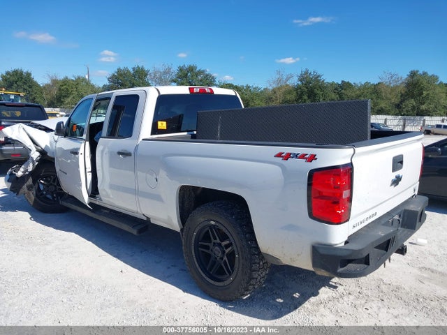 Chevrolet Silverado 1500 Custom 2018 1GCVKPEC0JZ336983 Image 3