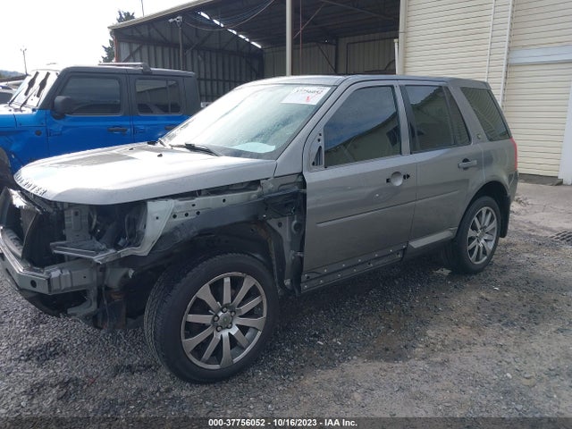 2008 LAND ROVER LR2 HSE VIN: SALFR24N38H087481