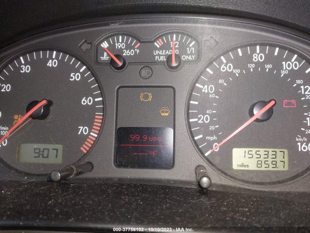 2001 VOLKSWAGEN PASSAT GLX VIN: WVWBH63B01P015480
