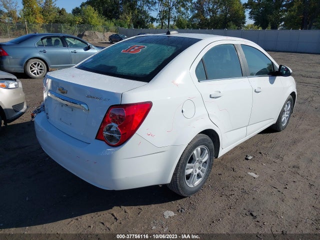 Chevrolet SONIC LT 2016 1G1JC5SH0G4132103 Image 4