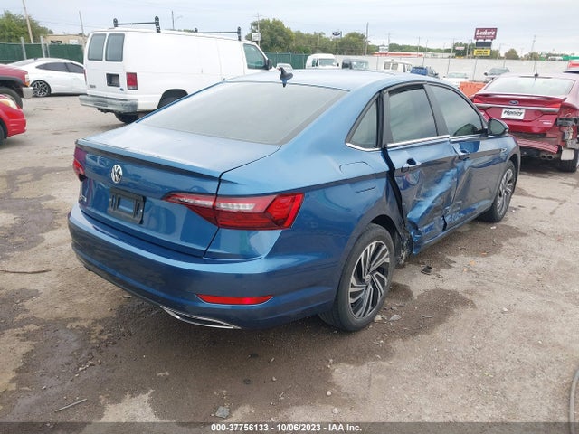 3VWG57BU2LM085981 Volkswagen Jetta Sel Premium