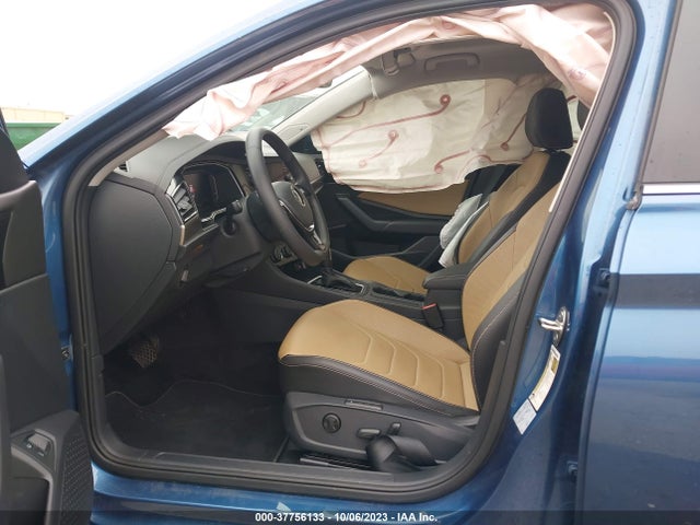 3VWG57BU2LM085981 Volkswagen Jetta Sel Premium