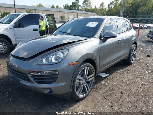2011 PORSCHE CAYENNE WP1AB2A2XBLA43593 Photo 1