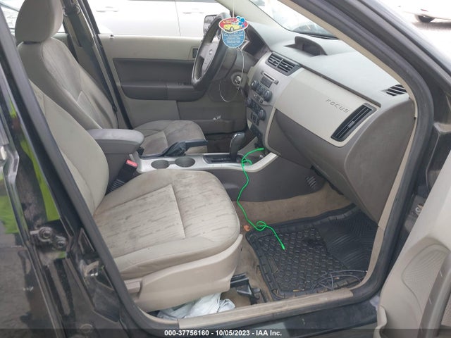 2010 FORD FOCUS SE VIN: 1FAHP3FN3AW189198