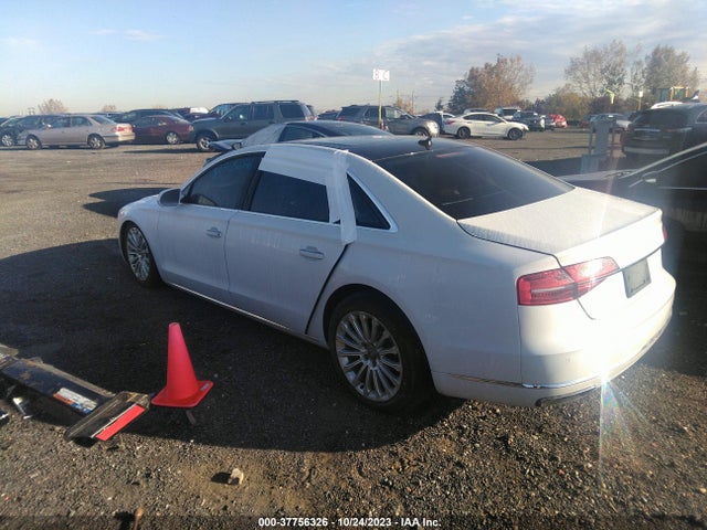 Audi A8 L 4.0t 2015 WAU32AFD9FN036334 Image 3
