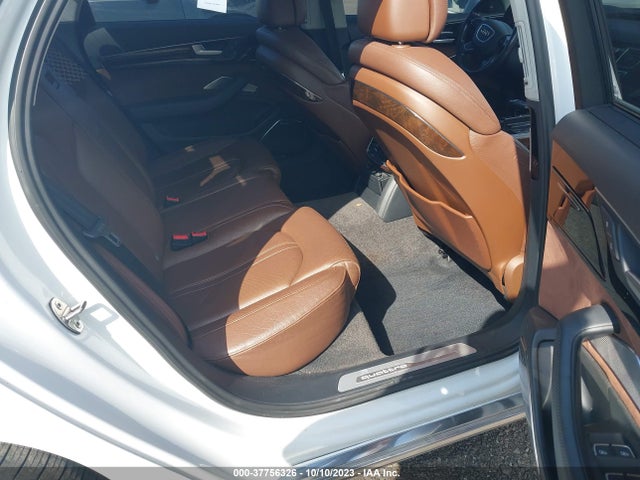 Audi A8 L 4.0t 2015 WAU32AFD9FN036334 Image 8