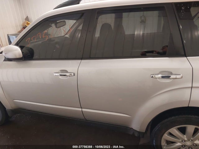 2011 SUBARU FORESTER 2.5X LIMITED VIN: JF2SHBEC6BH738942