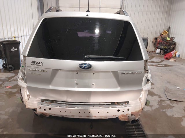 2011 SUBARU FORESTER 2.5X LIMITED VIN: JF2SHBEC6BH738942