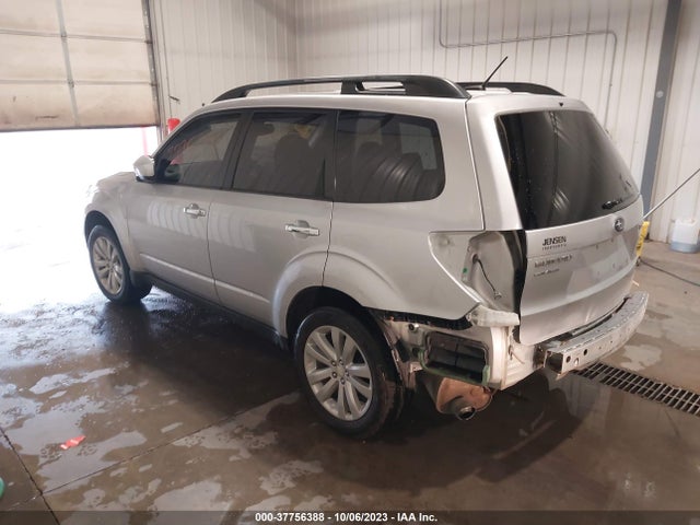 2011 SUBARU FORESTER 2.5X LIMITED VIN: JF2SHBEC6BH738942