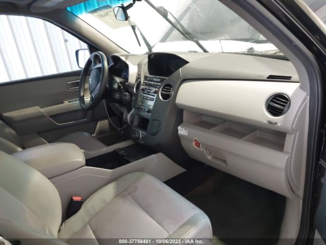 5FNYF4H33FB028800 Honda PILOT SE