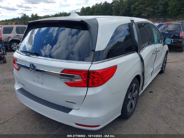 Honda Odyssey Touring 2018 5FNRL6H89JB008970 Image 4