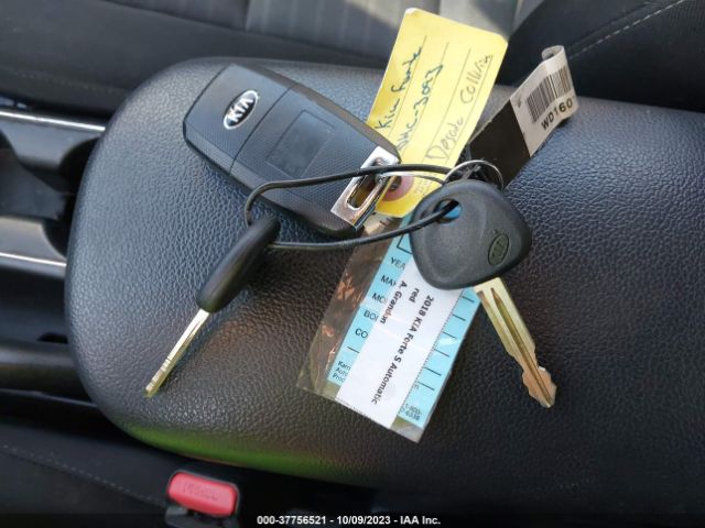 3KPFL4A73JE212792 KIA FORTE S